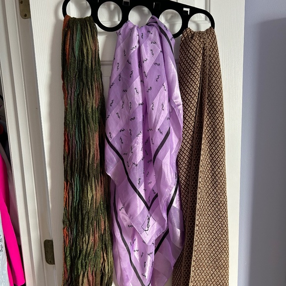 3 Piece Scarf Assortment - Picture 1 of 3